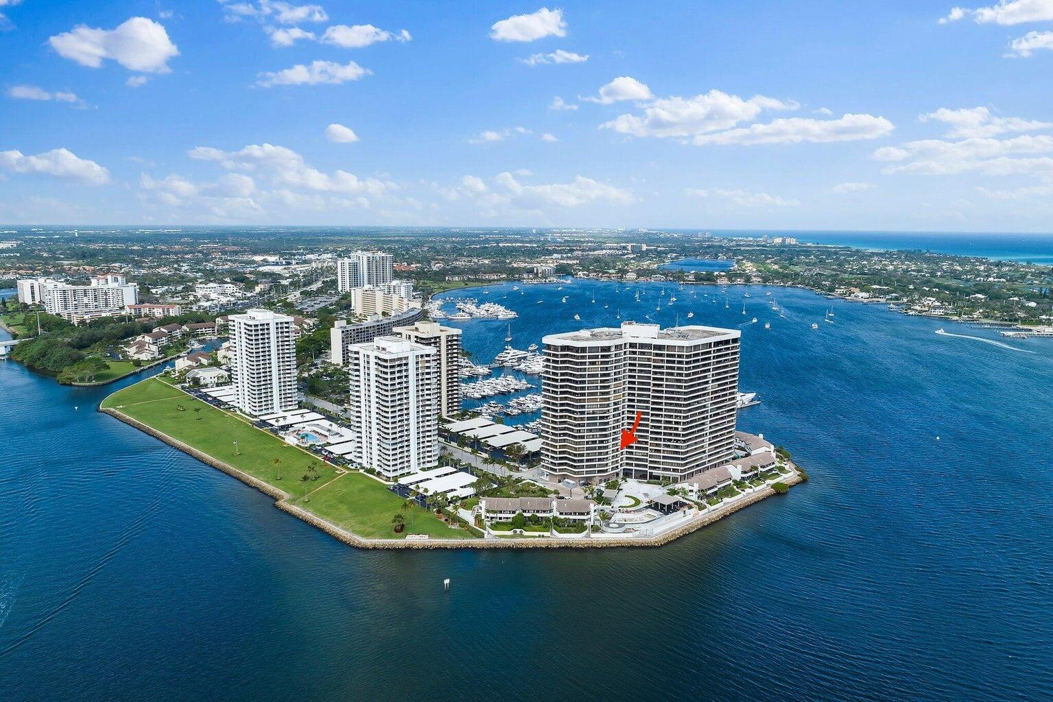 100 Lakeshore Drive 457