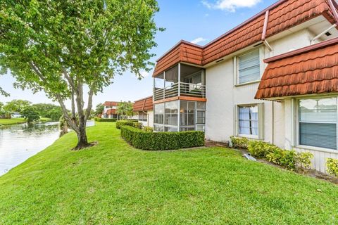 12014 Greenway Circle S 109 Royal Palm Beach FL 33411