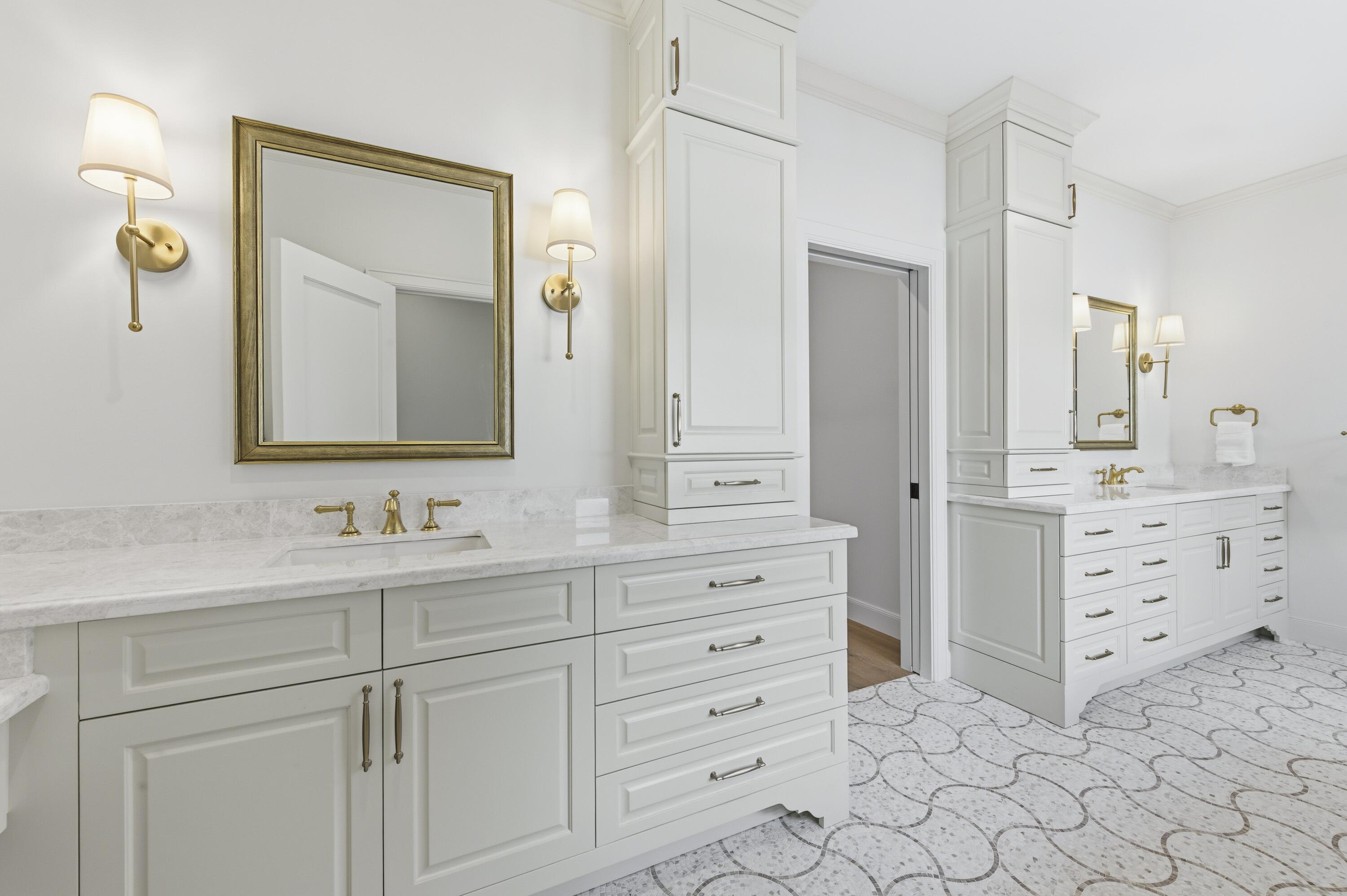 LAKEWOOD - Residential