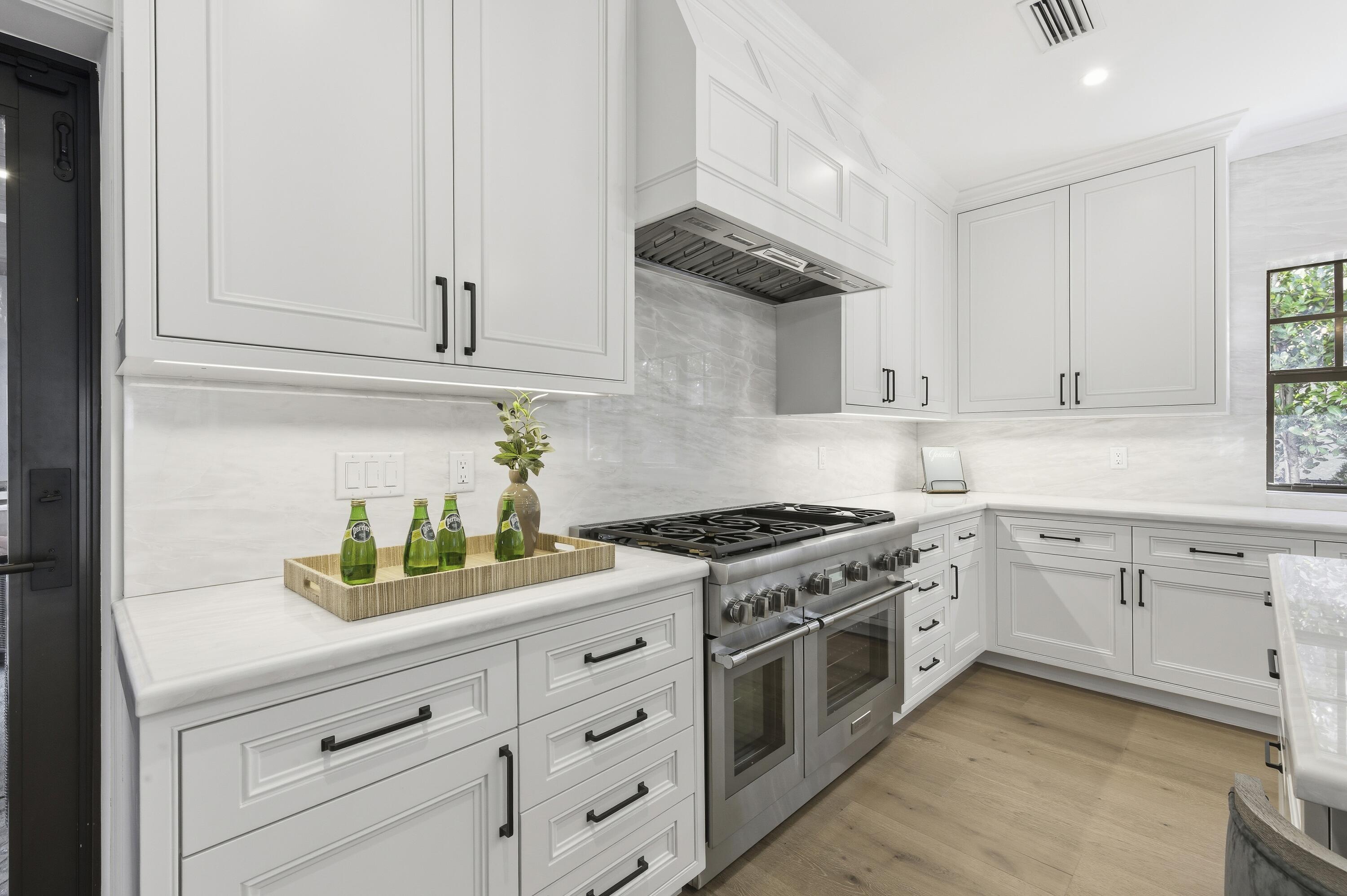 LAKEWOOD - Residential