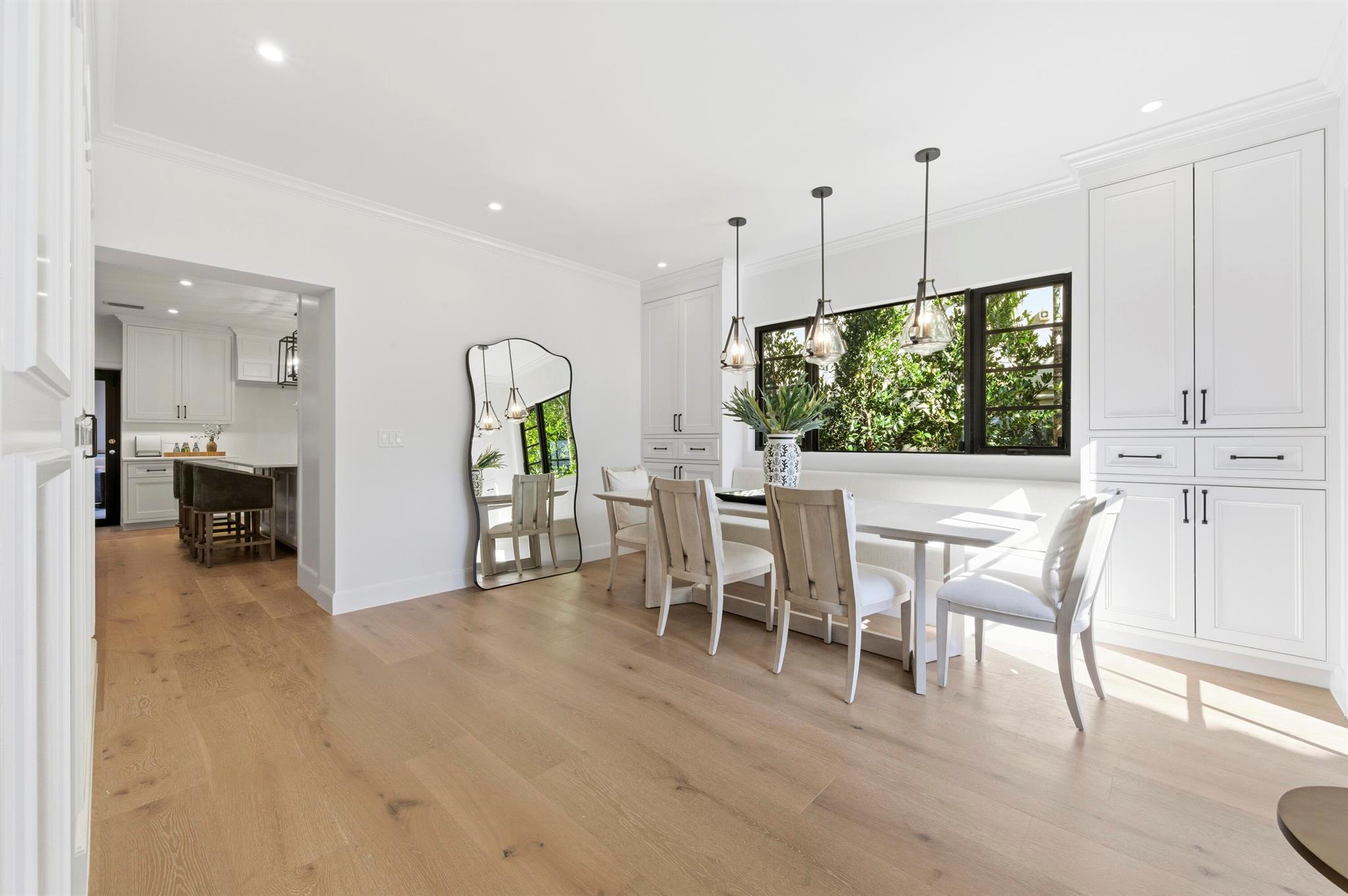 LAKEWOOD - Residential