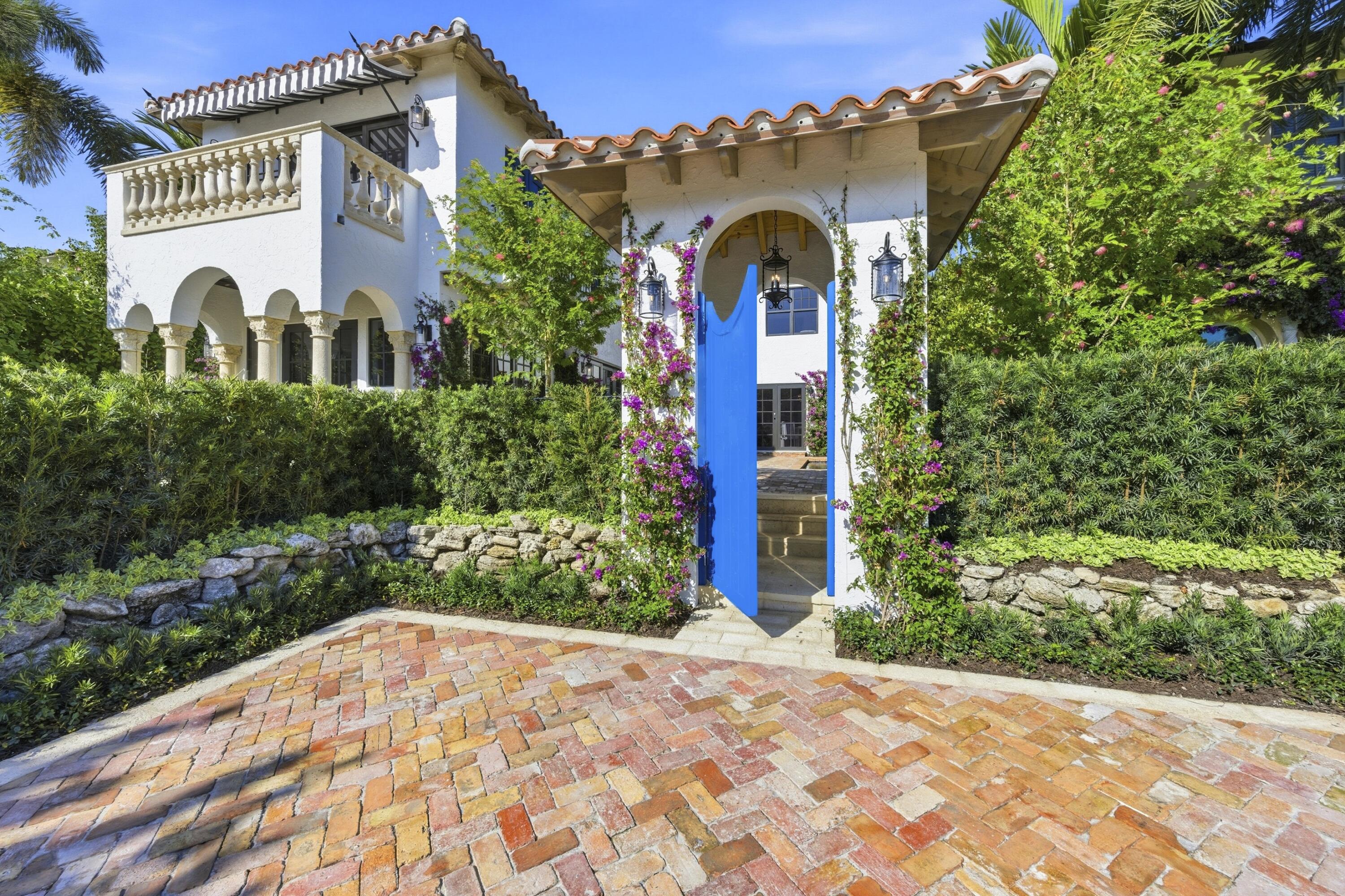 LAKEWOOD - Residential