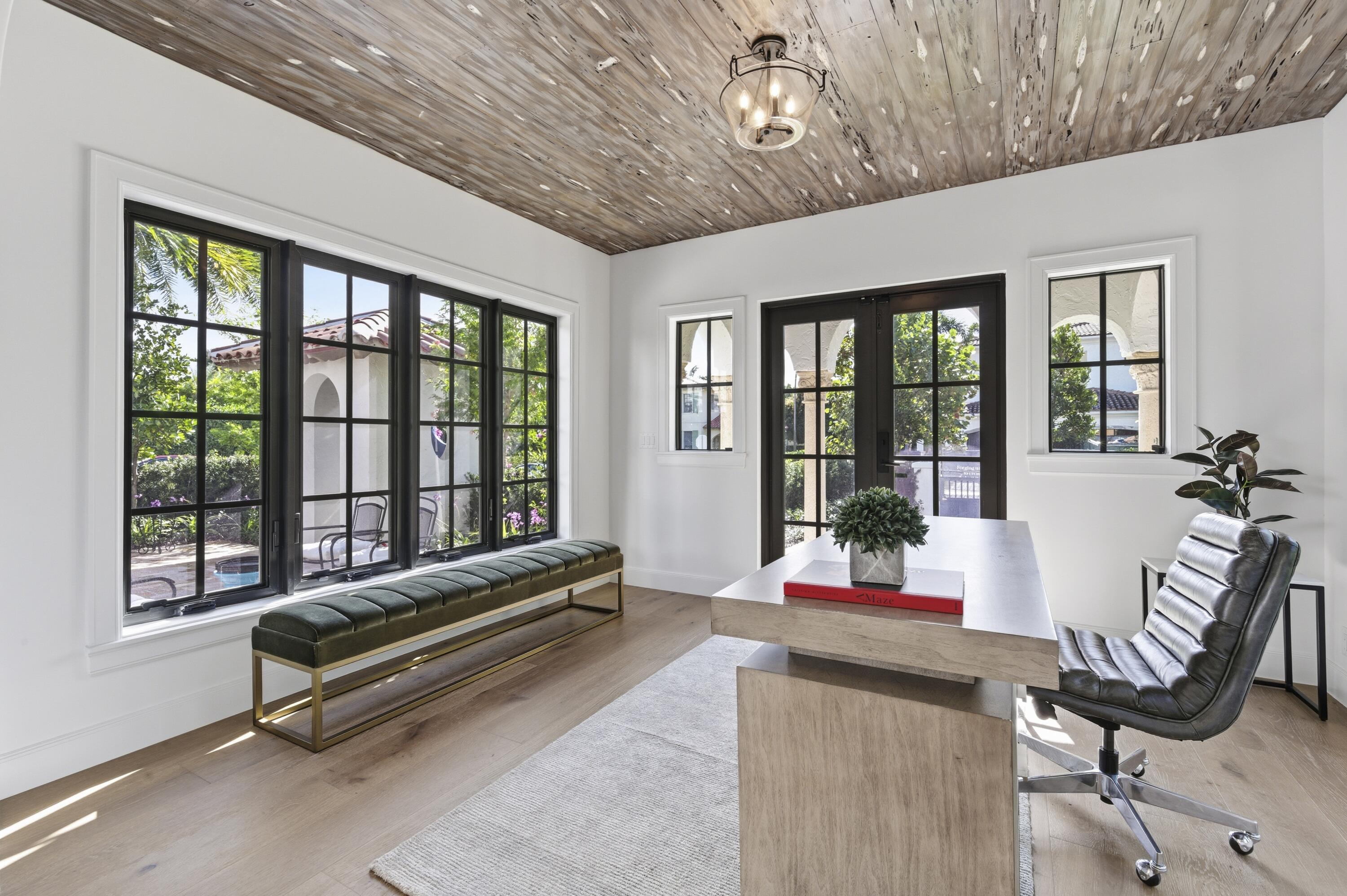 LAKEWOOD - Residential