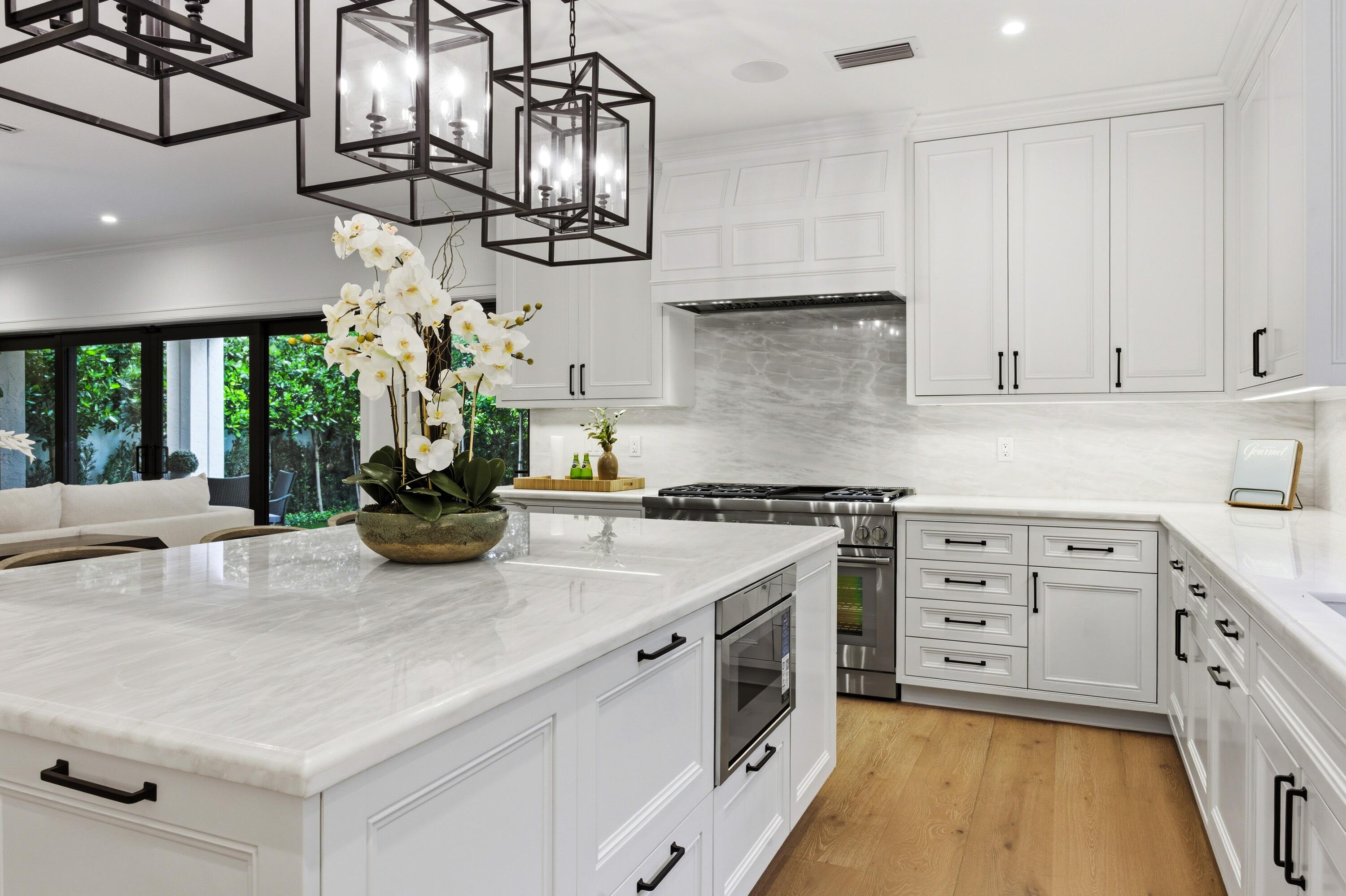 LAKEWOOD - Residential