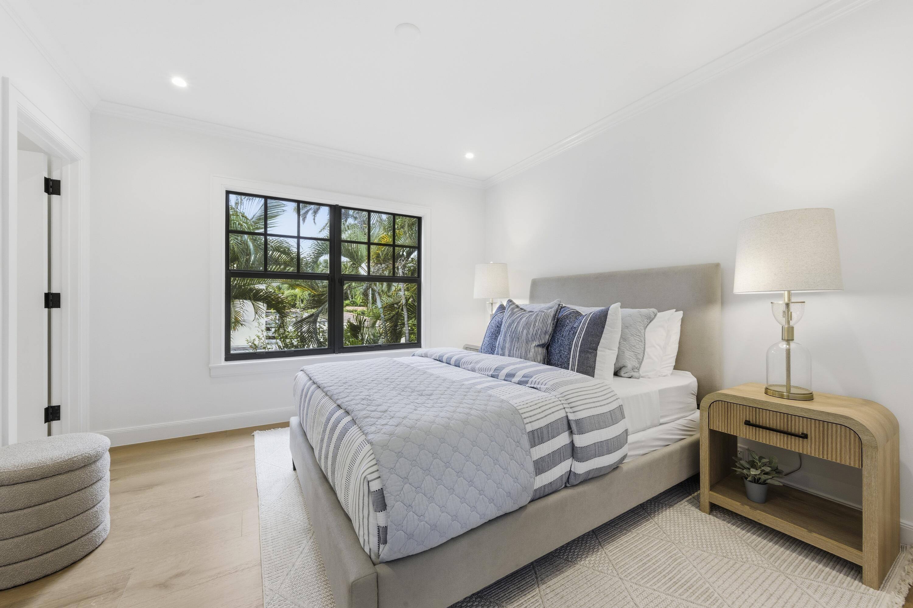 LAKEWOOD - Residential