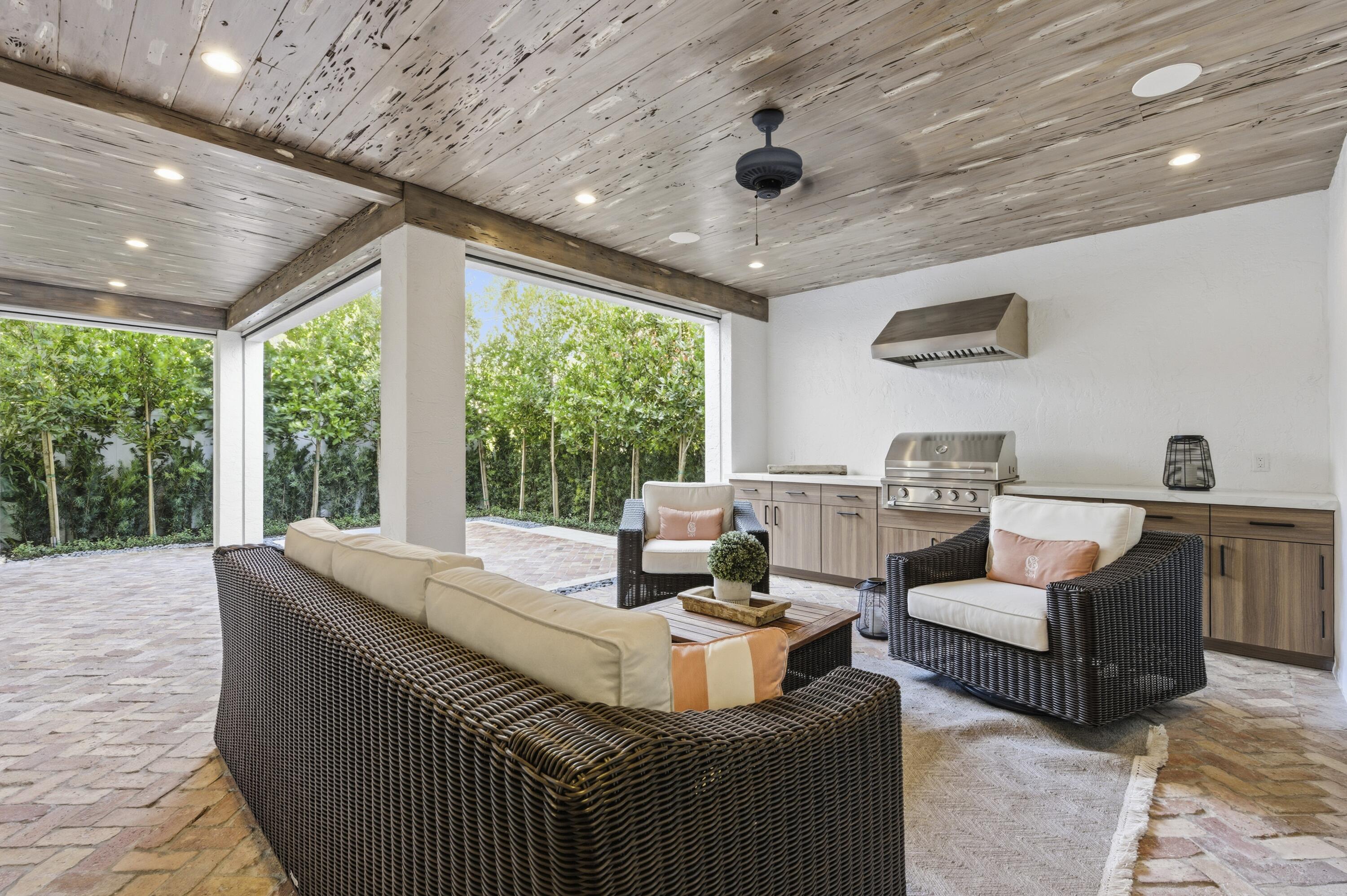 LAKEWOOD - Residential