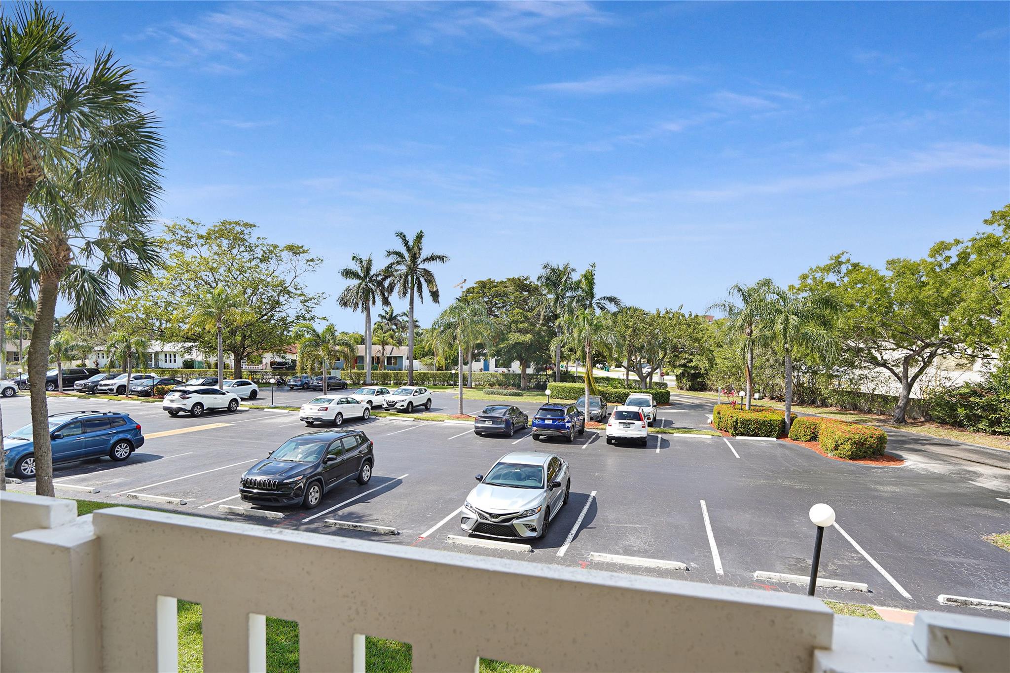 MEADOWBROOK LAKES VIEW - Residential