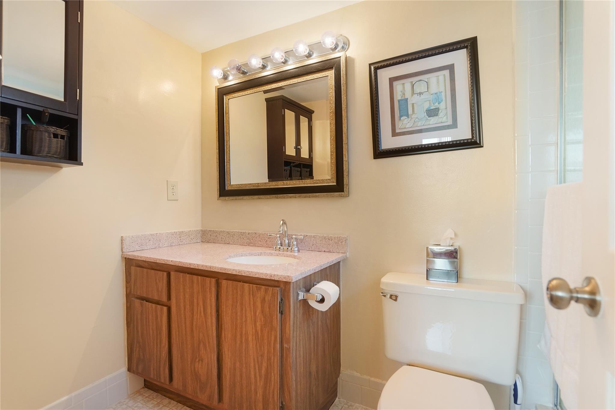 MEADOWBROOK LAKES VIEW - Residential