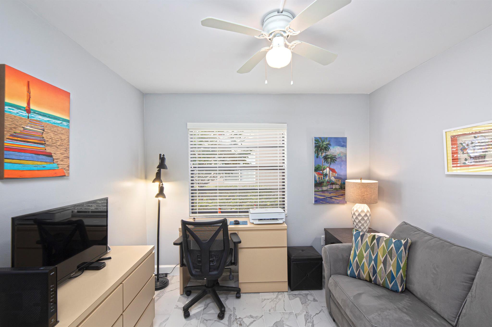 KINGS POINT CAPRI CONDOS - Residential