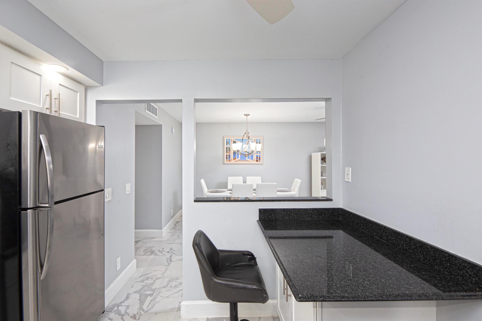 KINGS POINT CAPRI CONDOS - Residential