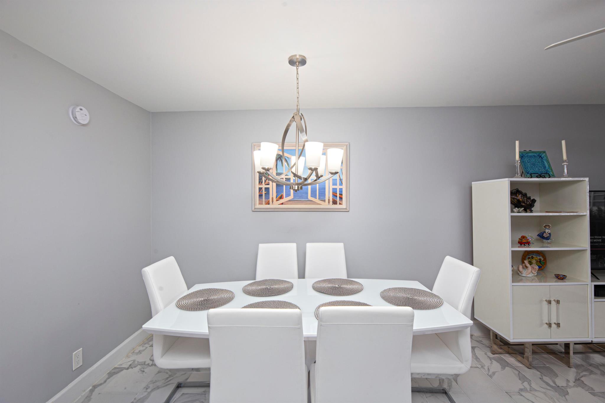 KINGS POINT CAPRI CONDOS - Residential