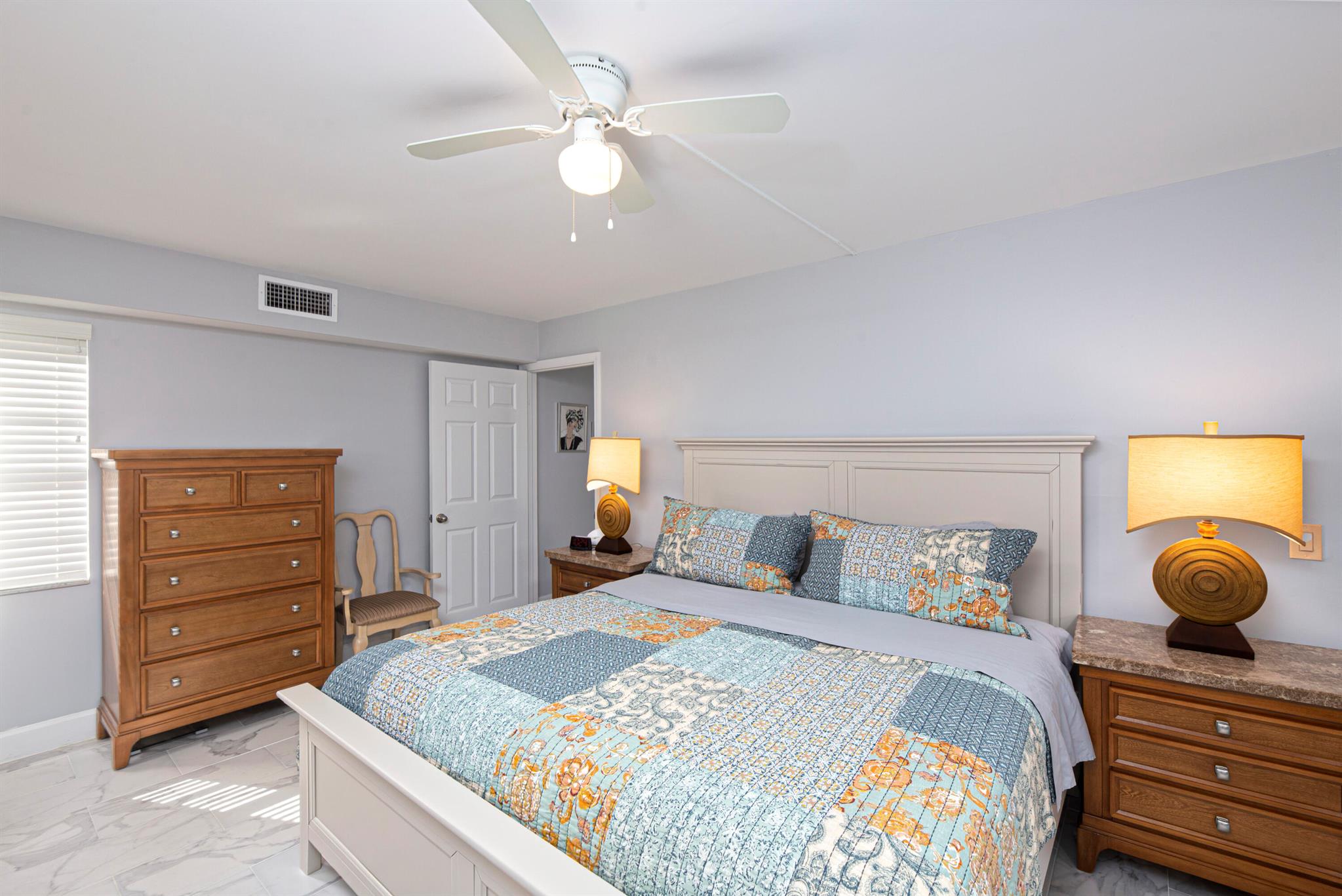 KINGS POINT CAPRI CONDOS - Residential