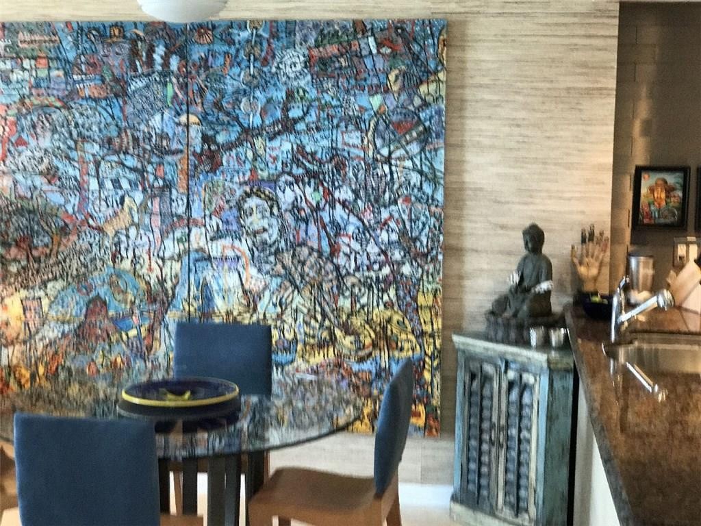 DRAKE TOWER - Residential