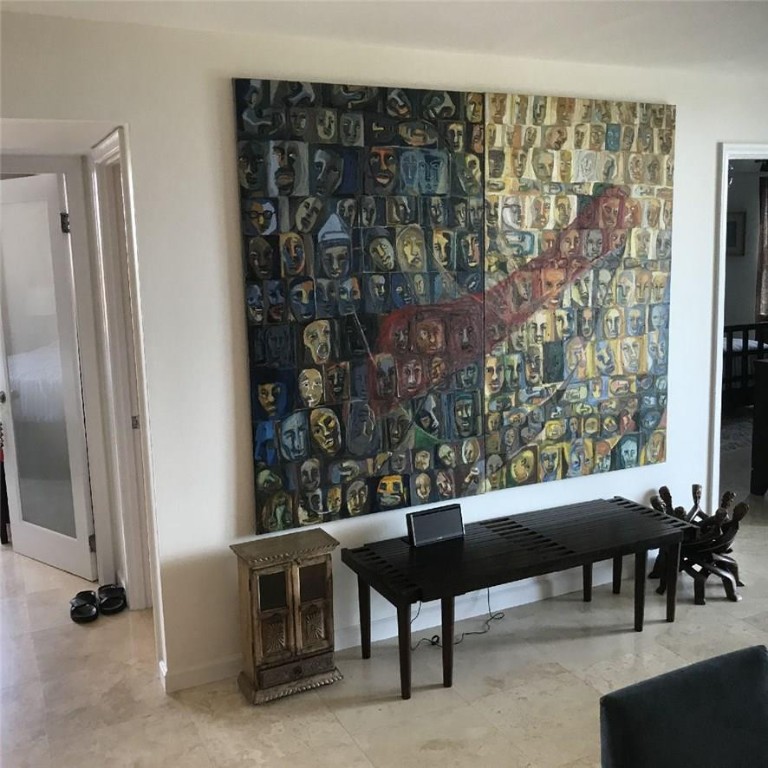 DRAKE TOWER - Residential