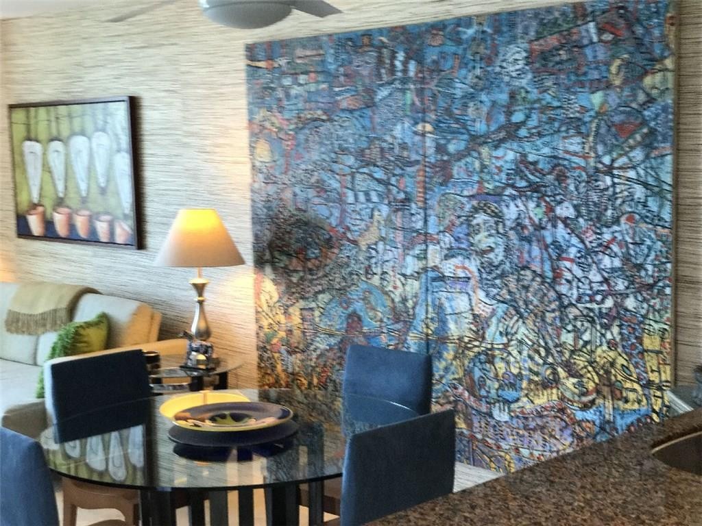 DRAKE TOWER - Residential