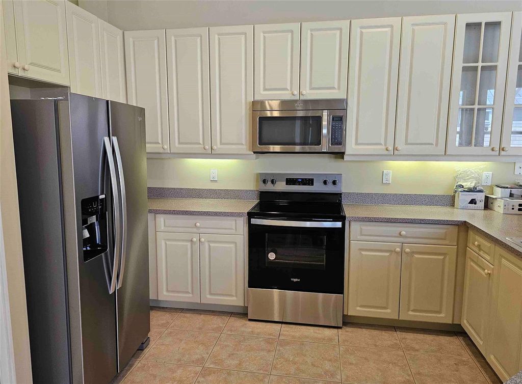 Photo of 532 NE Canoe Park Circle, Port Saint Lucie, FL 34983 (MLS # F10497685)