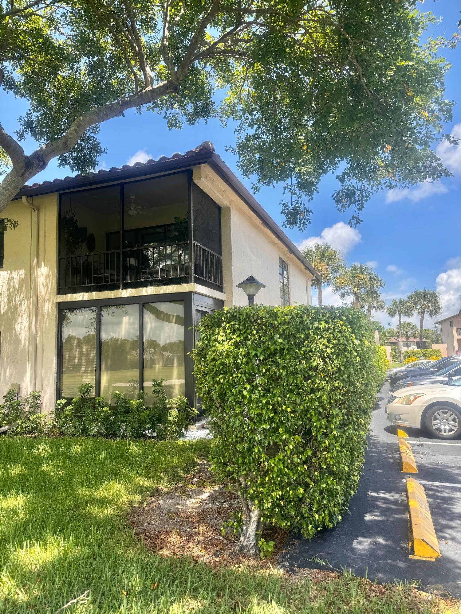 VISTAS OF BOCA LAGO CONDO - Residential Lease