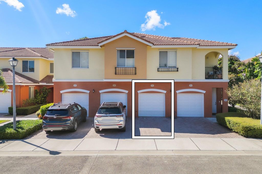 Photo of 59 SE Palermo Court #106, Stuart, FL 34994 (MLS # R11133020)