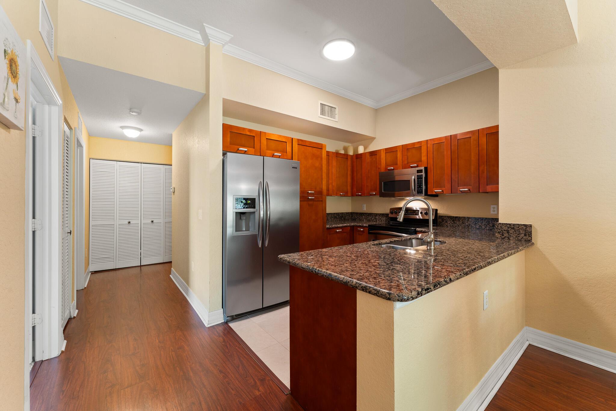 VILABELLA CENTRAL PARK CO - Residential