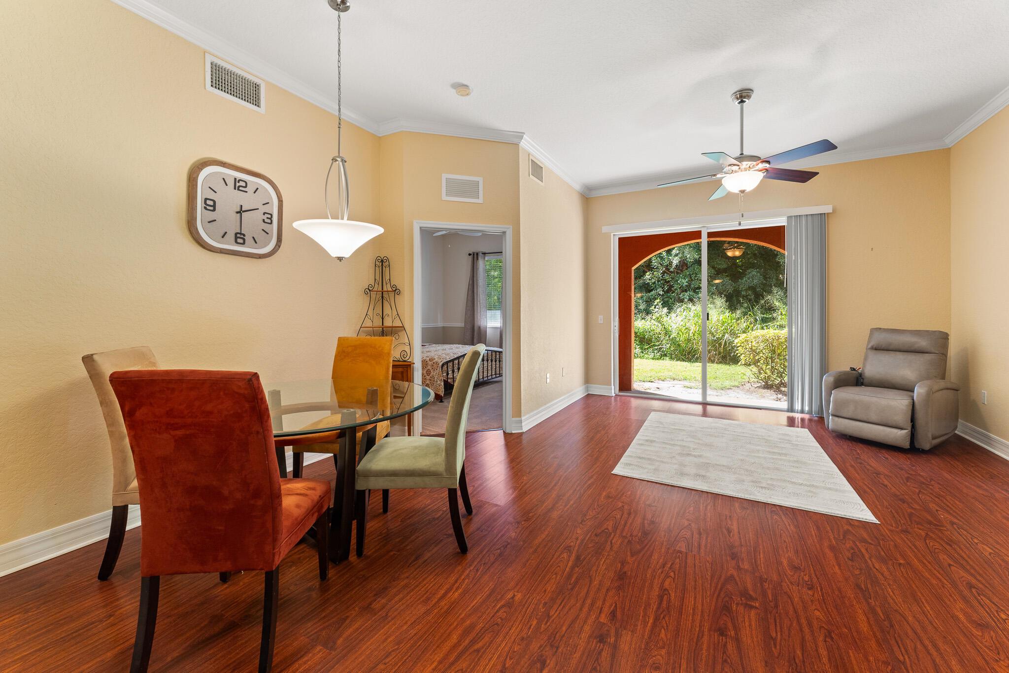 59 SE Palermo Court 106