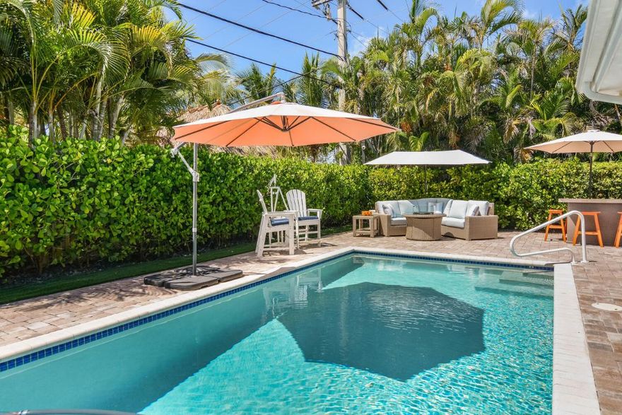 Just Bring your suitcase to this Beautiful Resort Style Jupiter Residence.  Peaceful & Private in a dream community near the Beach. 


This house has been Beautifully Renovated. Open floor plan - Light & Bright! 
The backyard landscaping gives you total privacy adding to the luxury poolside experience. 

Prime Location - only a bike ride away to the beach and the Best Restaurants in Jupiter, Enjoy local favorites Hog Snappers, PapiChulo Blackbird, 1000 North, Square Grouper, Guanabanas. Local to grocery stores, mall shopping and the airport (PBI).

Make this your Winter Retreat or call it home with annual lease option.