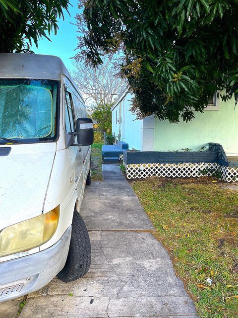 A home in Pahokee