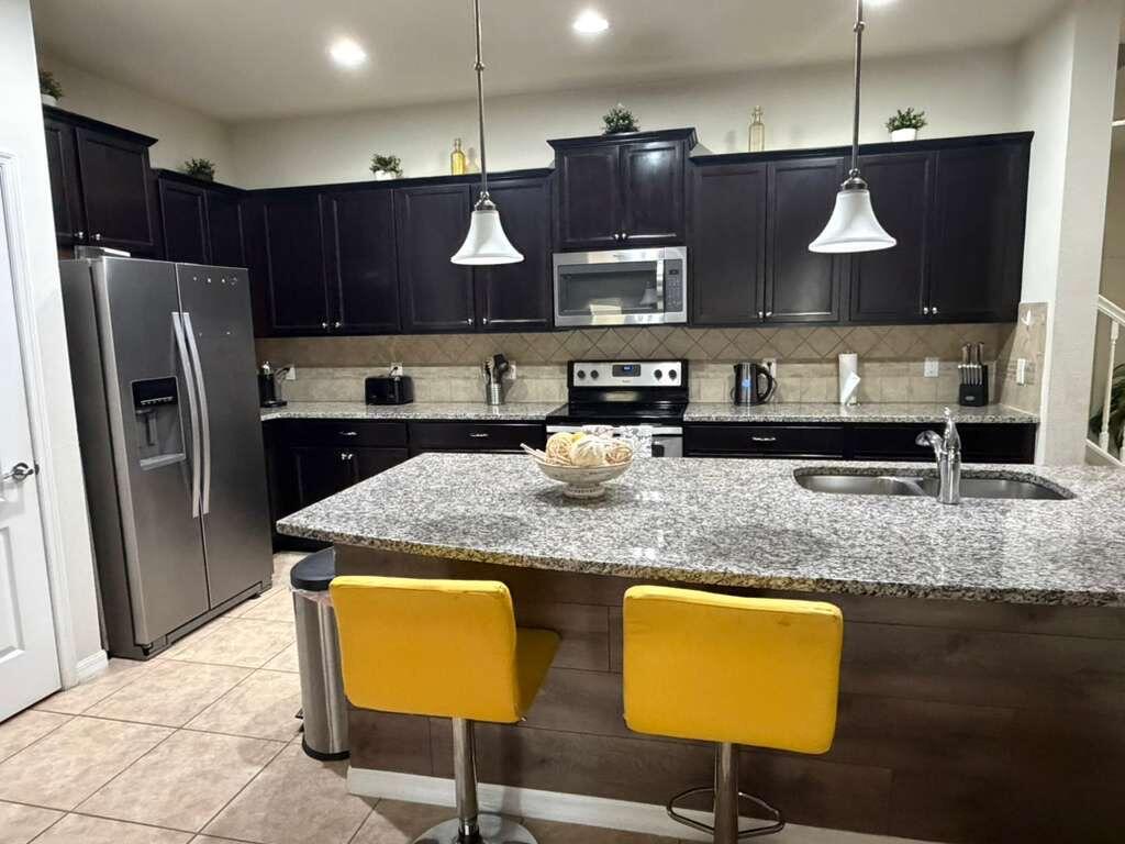 WINDSOR AT WESTSIDE PH 1 - Residential