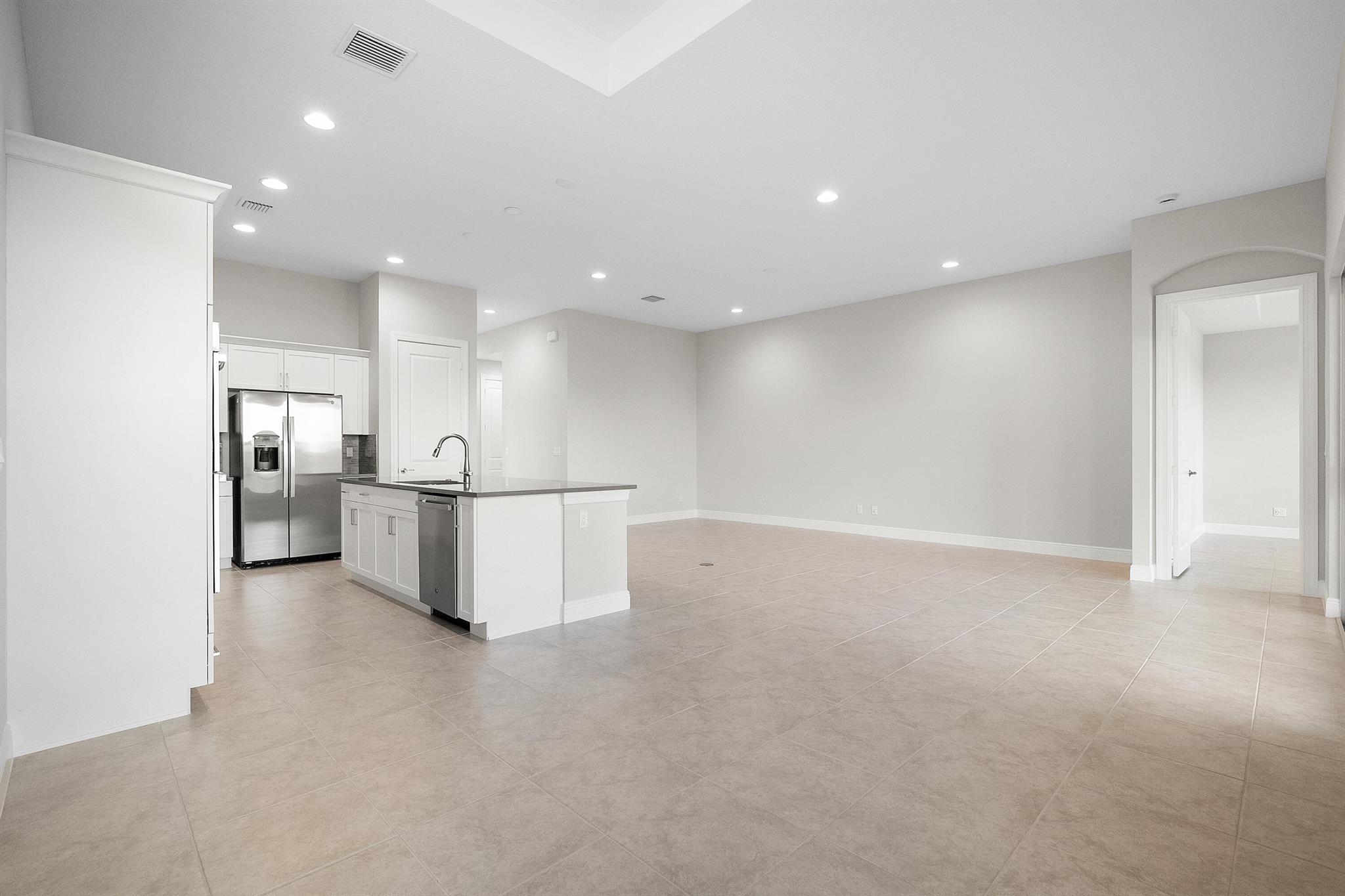 LAKEPARK AT TRADITION PLA - Residential