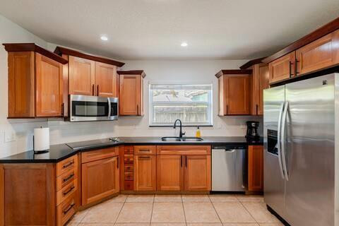 Royal Palm Acres - Residential Lease