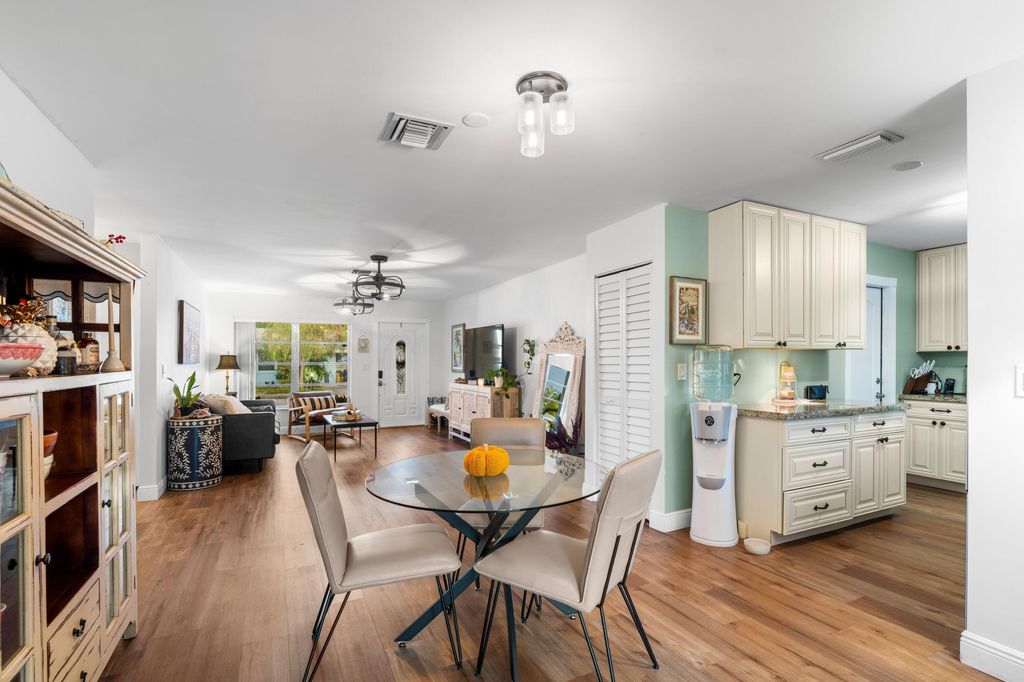 Photo of 1817 N L St, Lake Worth Beach, FL 33460 (MLS # R11143973)