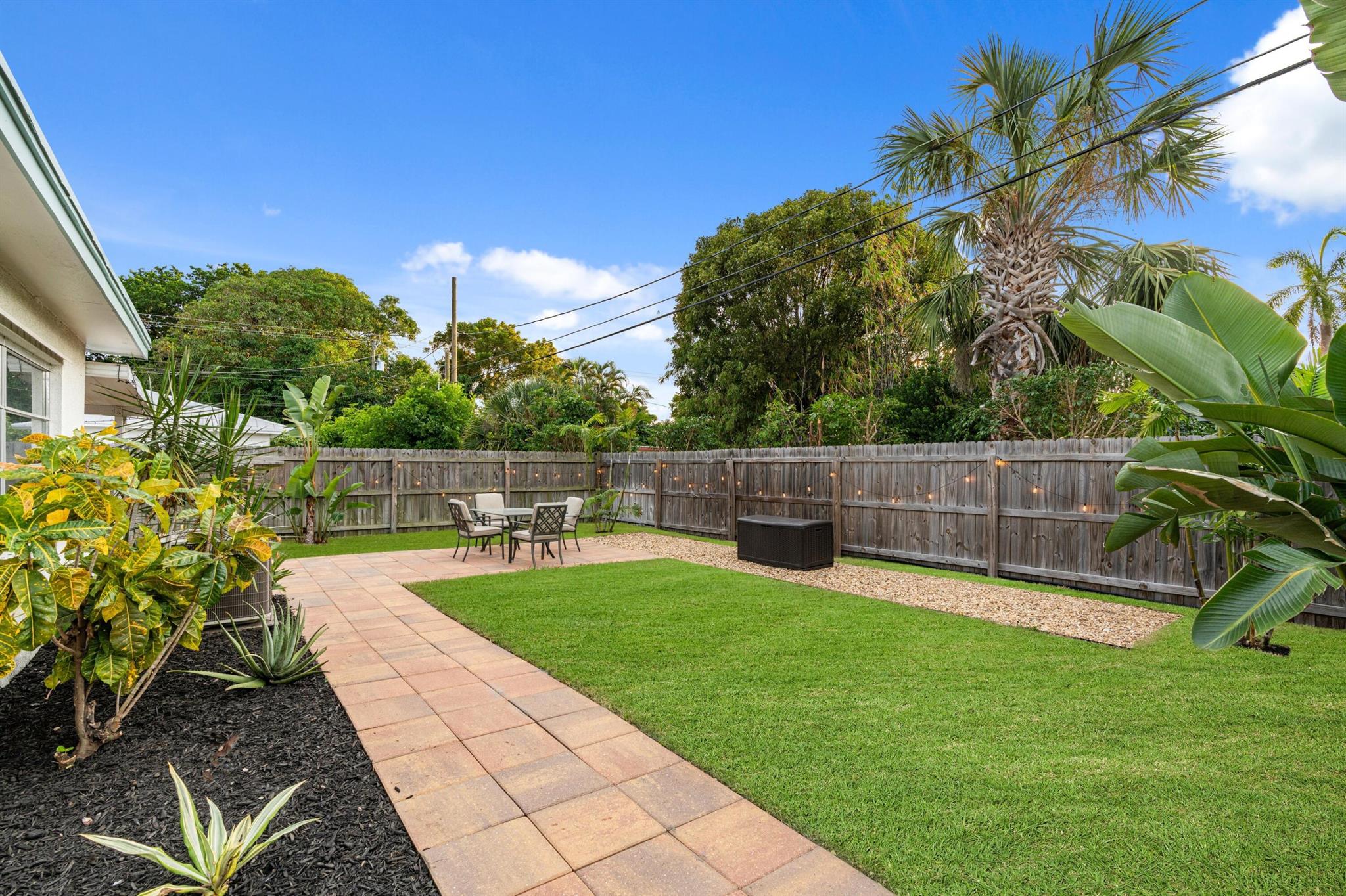 NORTH LAKE WORTH IN PB 5 - Residential