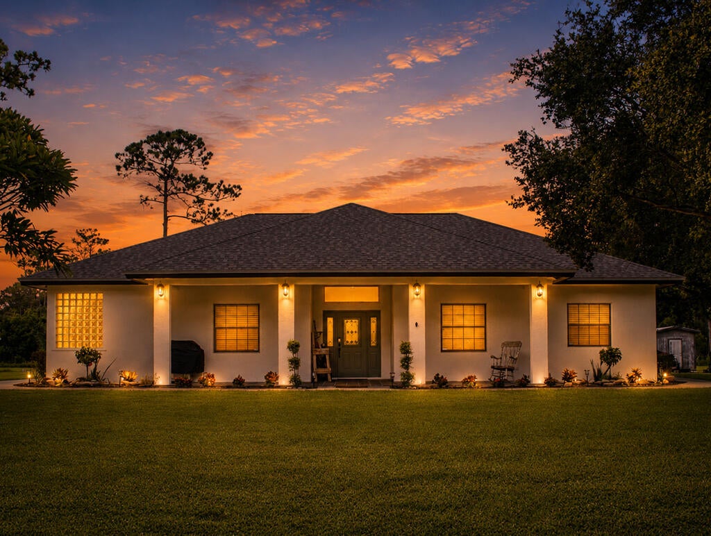 Photo of 14662 78th Place N, Loxahatchee, FL 33470 (MLS # B26065059)