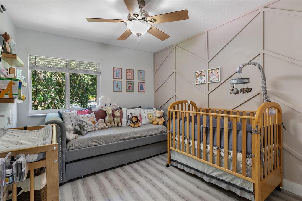 MELEAR - Residential