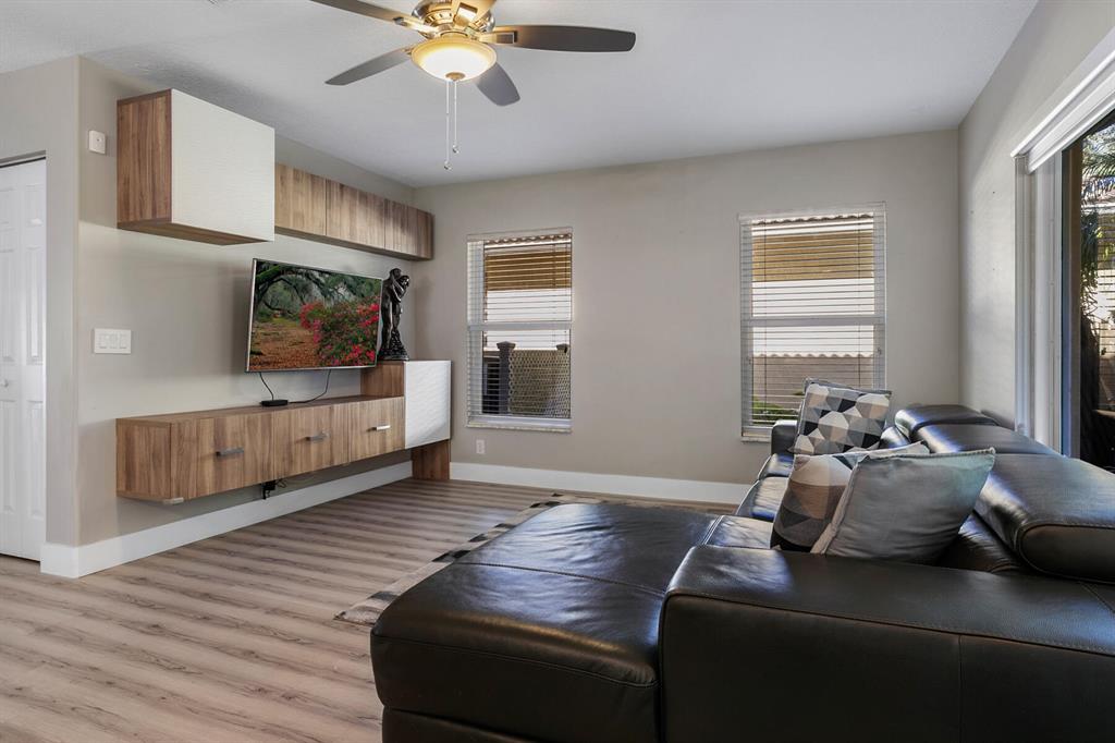 MELEAR - Residential