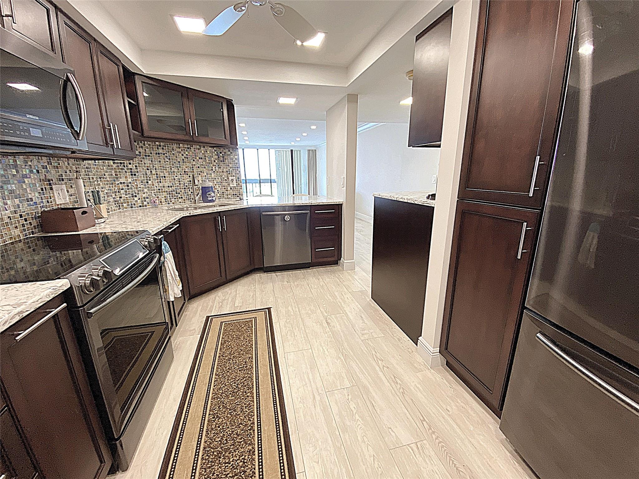 Lands of the President 3 - Residential