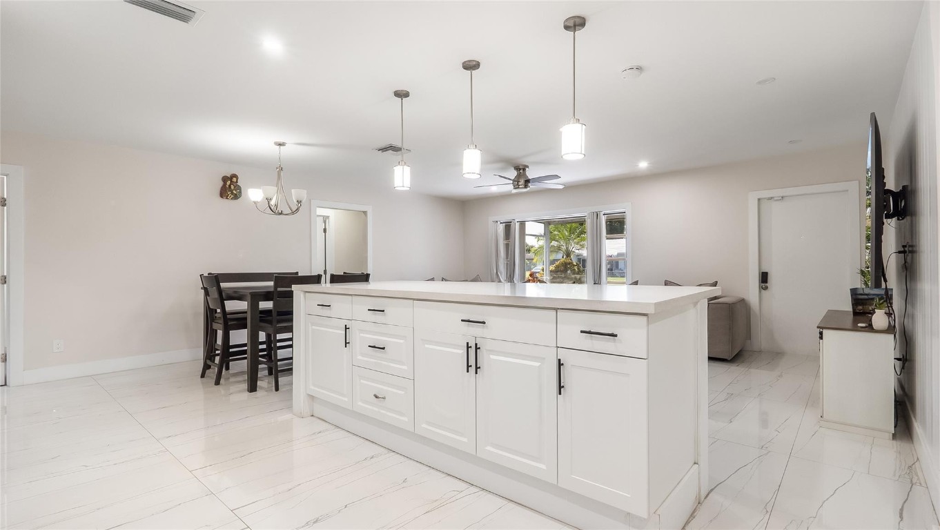 Westwood Commy 6 81-35 B - Residential