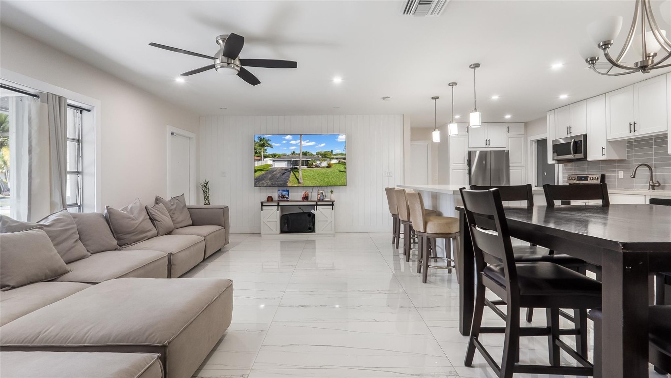 Westwood Commy 6 81-35 B - Residential