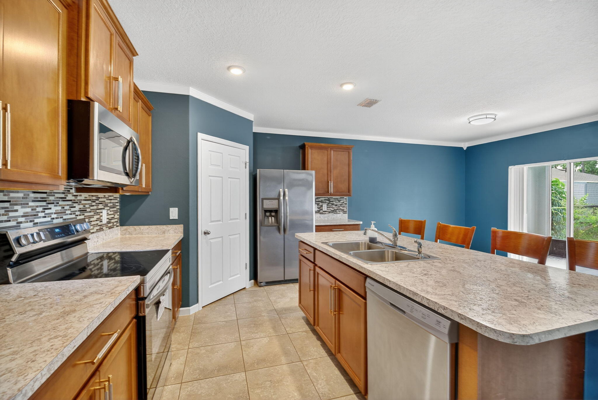 PORT MALABAR UNIT 32 - Residential Lease