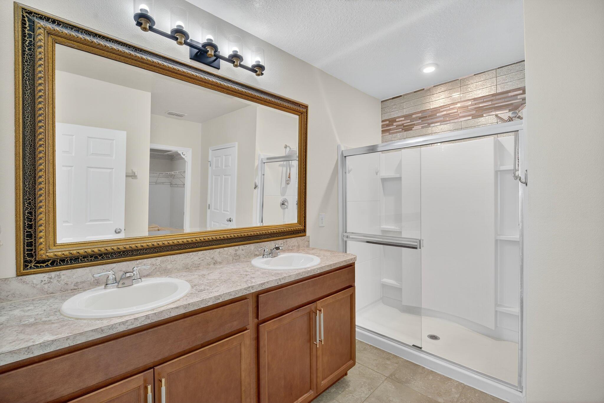 PORT MALABAR UNIT 32 - Residential Lease