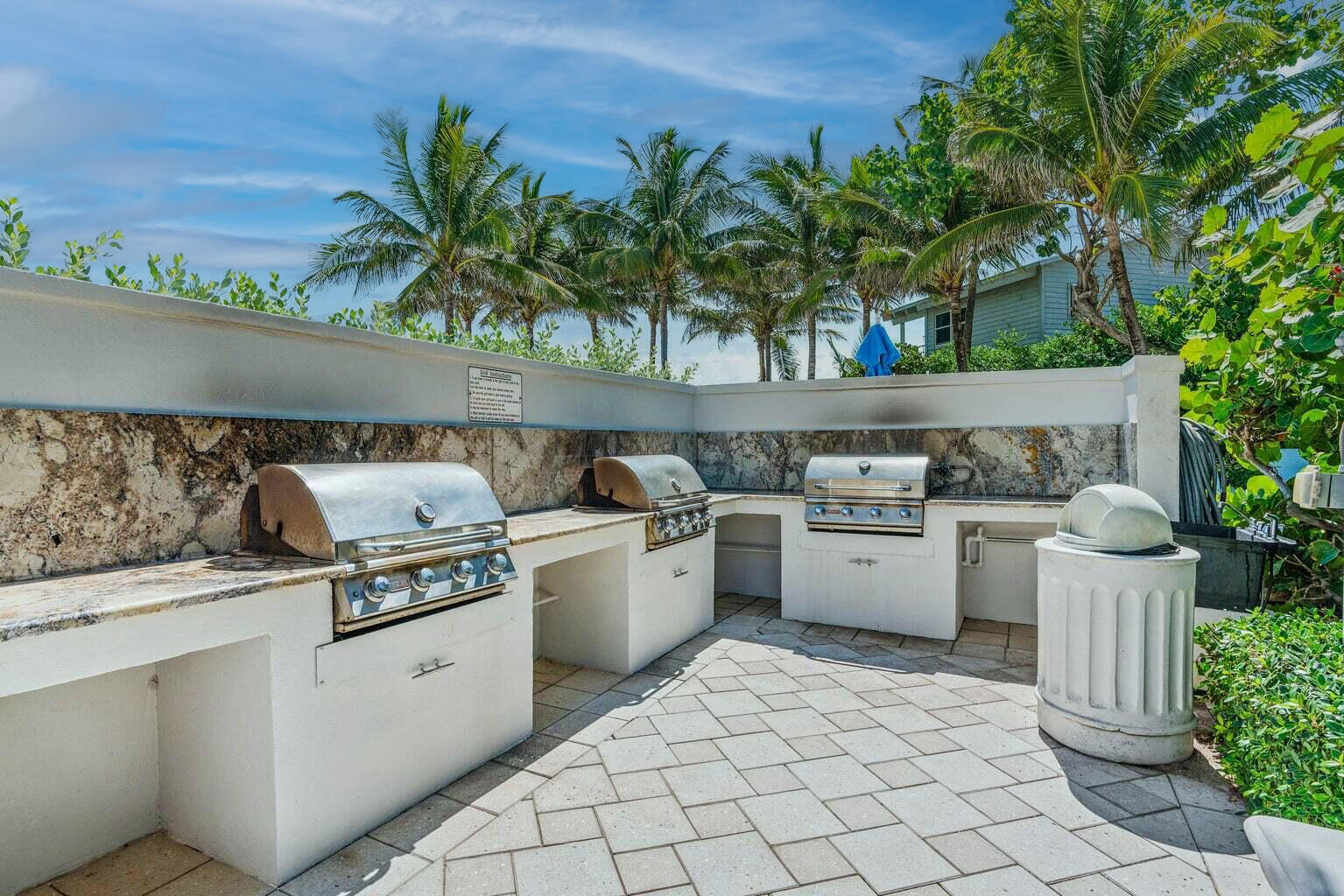 CORNICHE - Residential