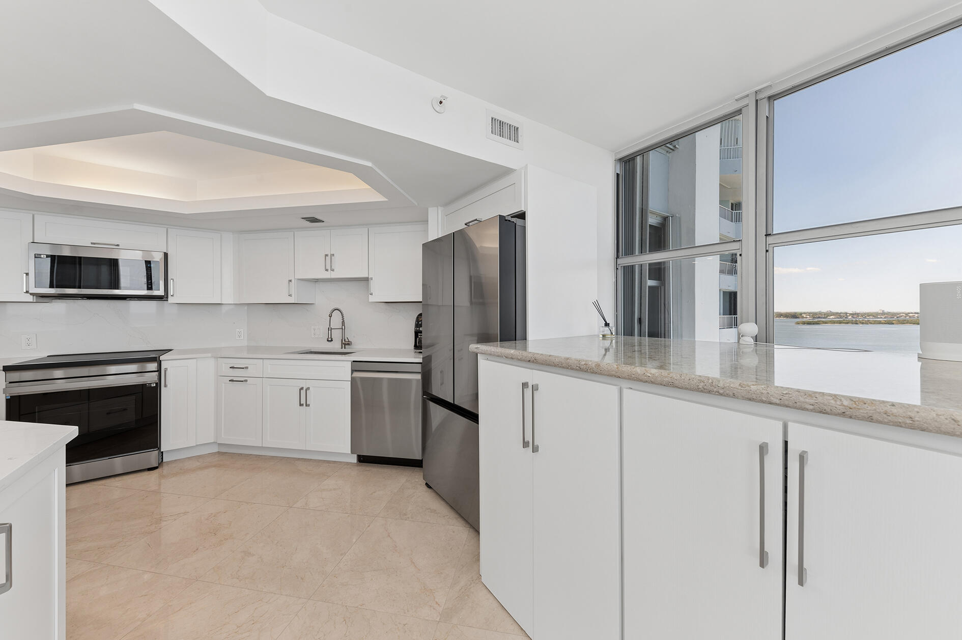 CORNICHE - Residential