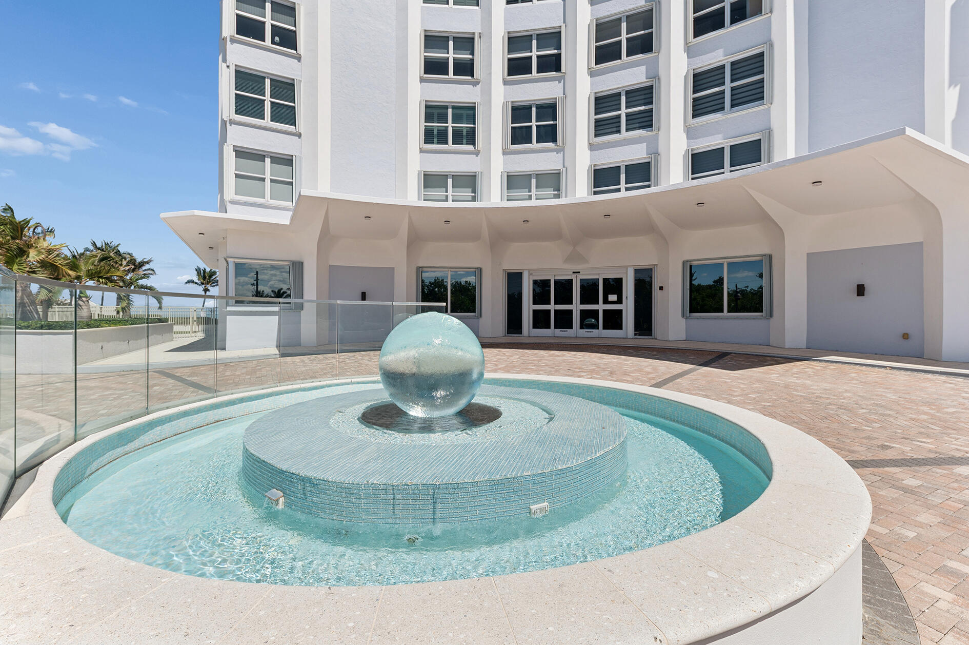 CORNICHE - Residential