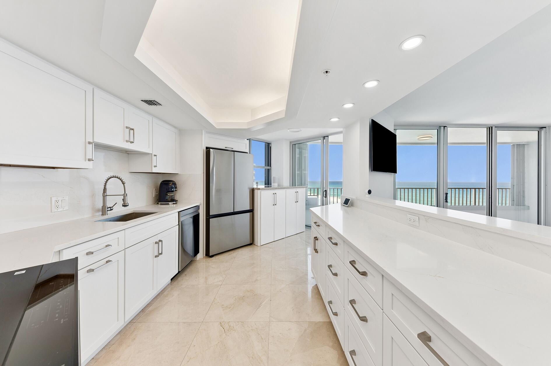 CORNICHE - Residential