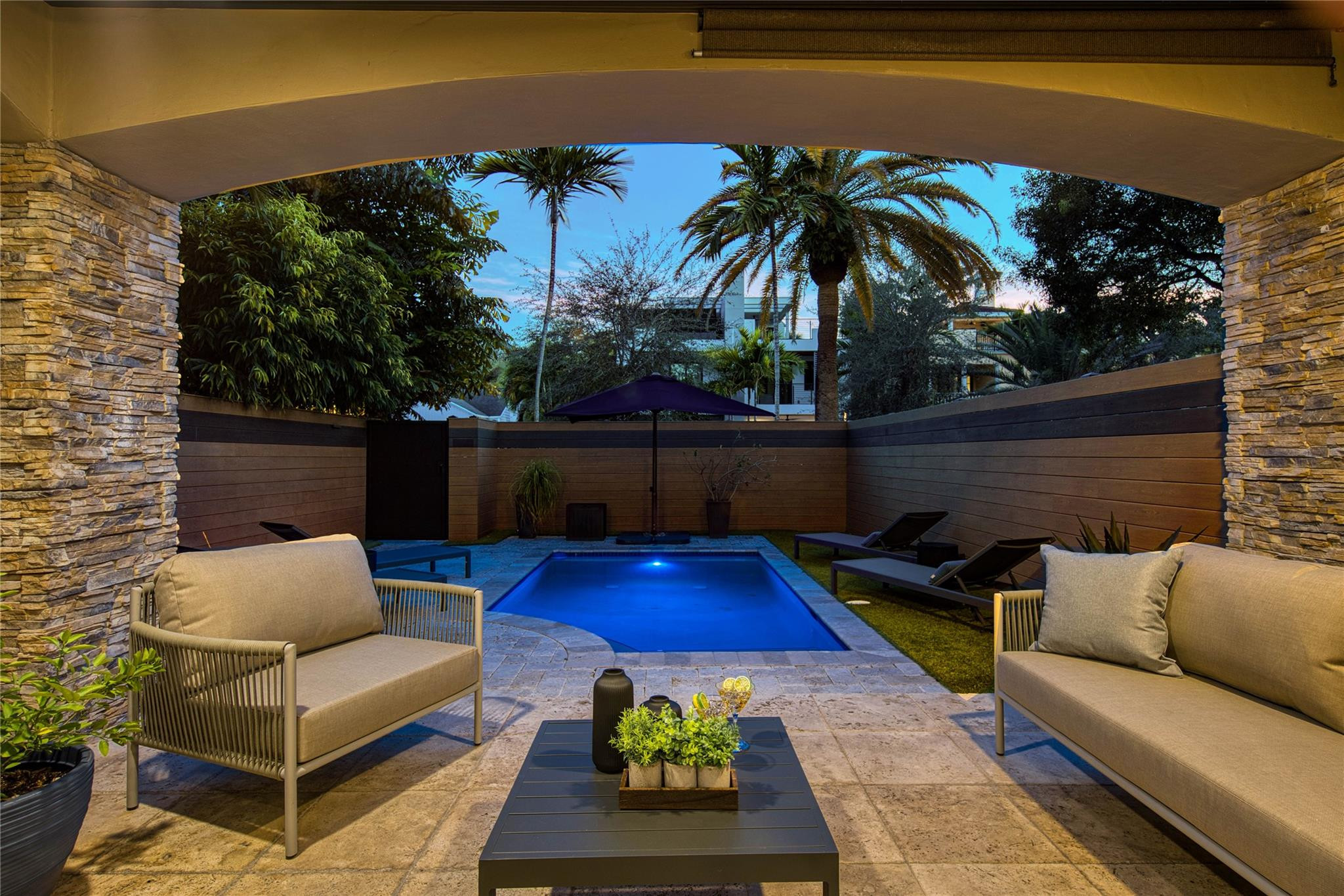 STRANAHANS SUB - Residential Lease