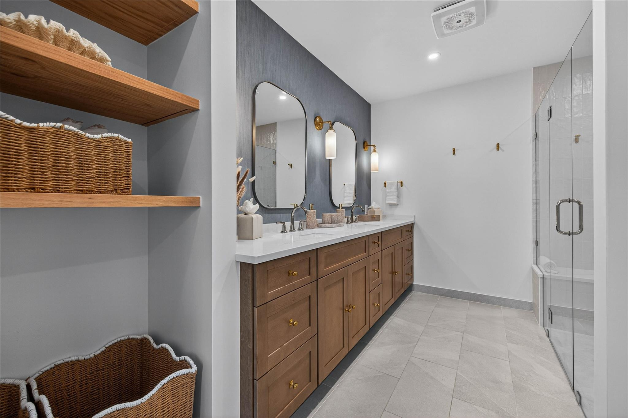 STRANAHANS SUB - Residential Lease