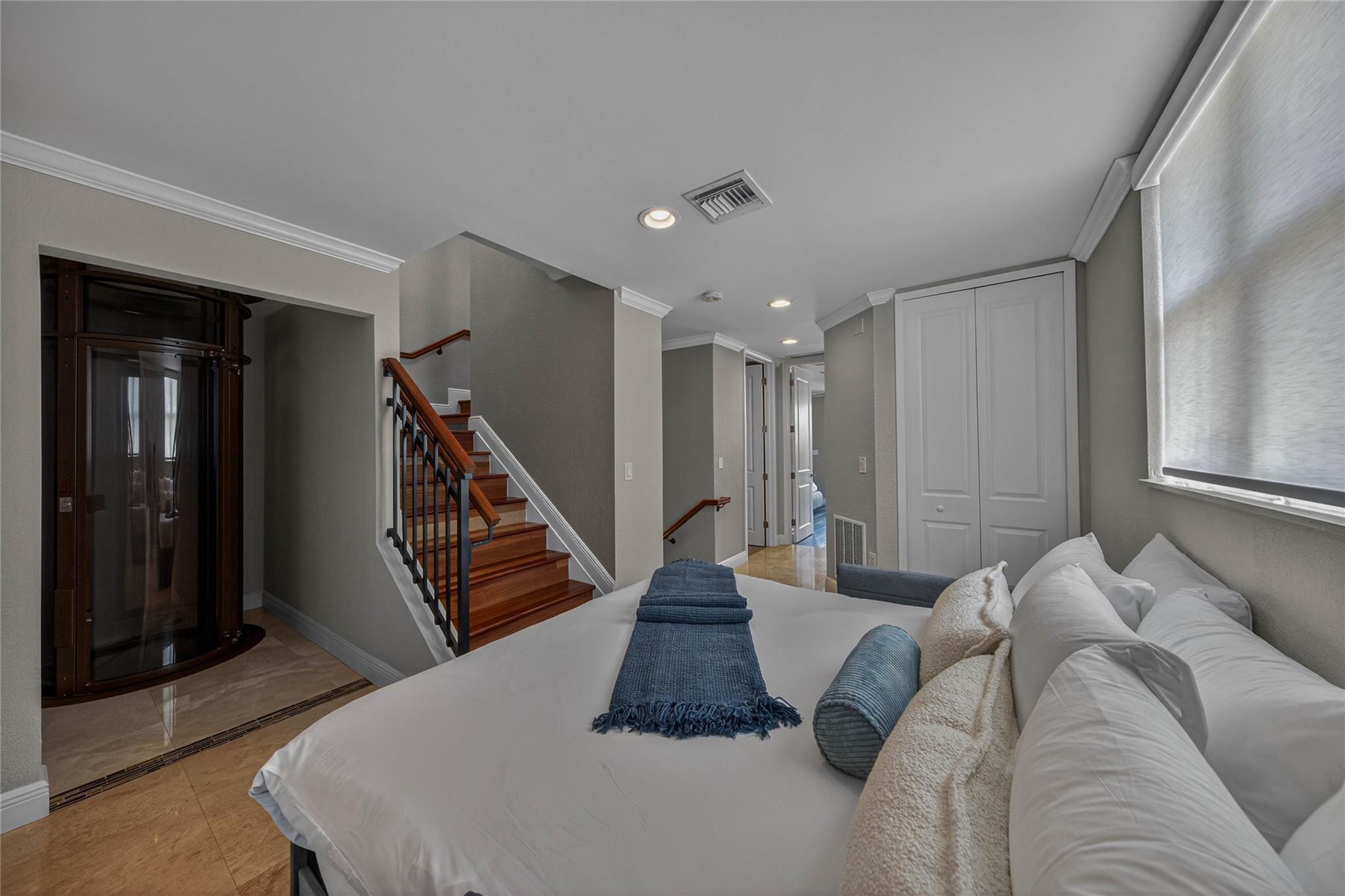 STRANAHANS SUB - Residential Lease