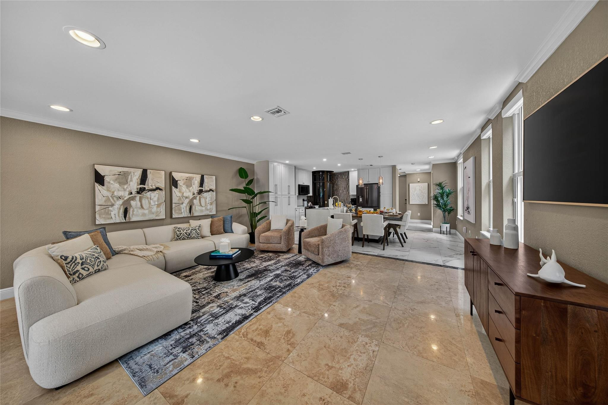 STRANAHANS SUB - Residential Lease