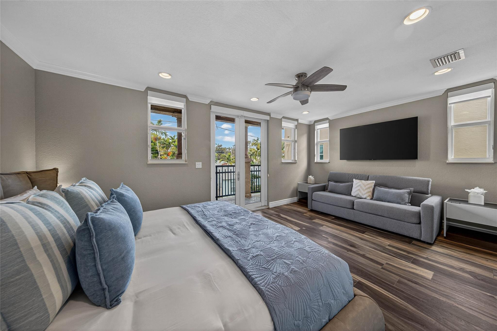 STRANAHANS SUB - Residential Lease