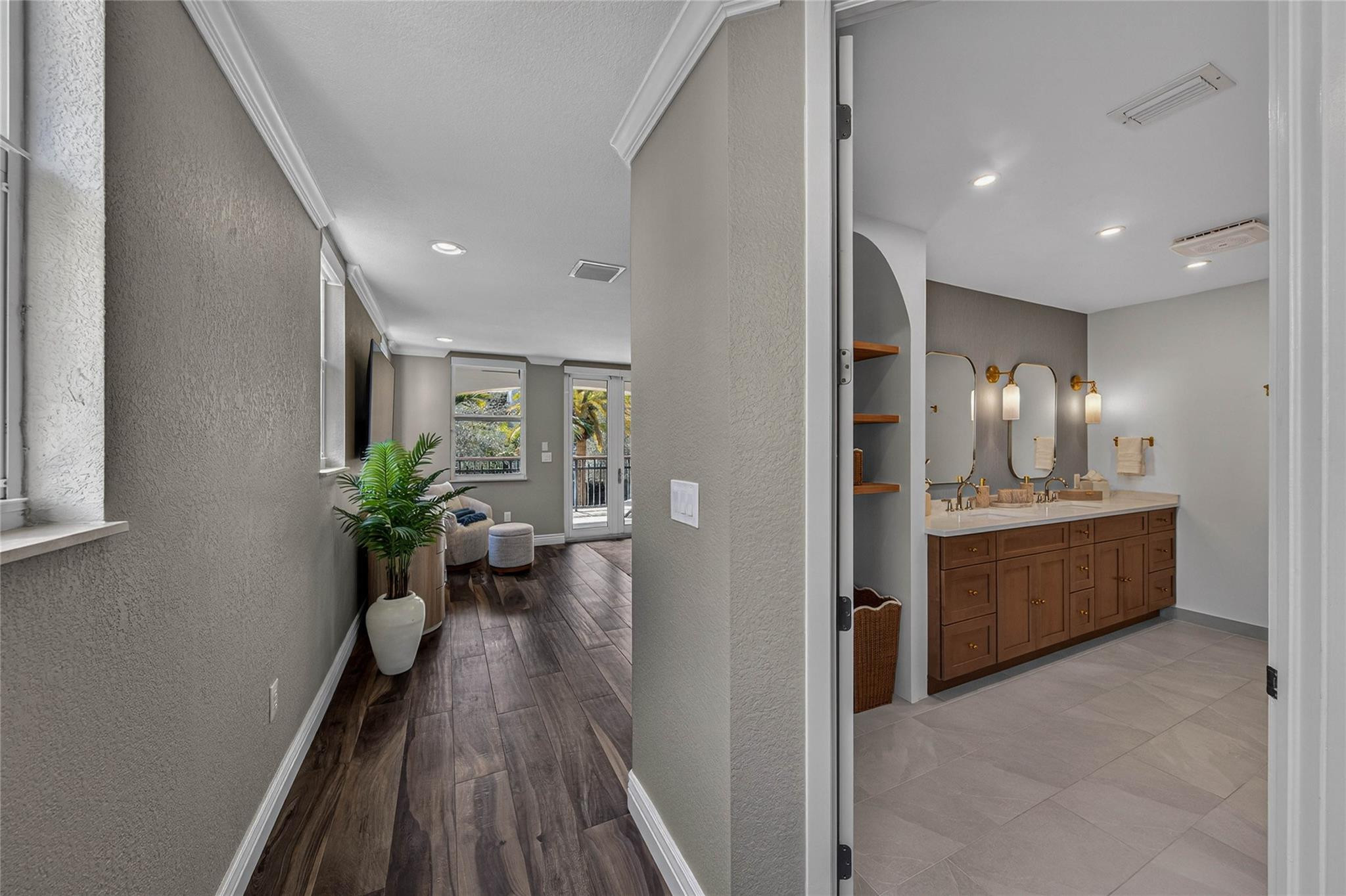 STRANAHANS SUB - Residential Lease