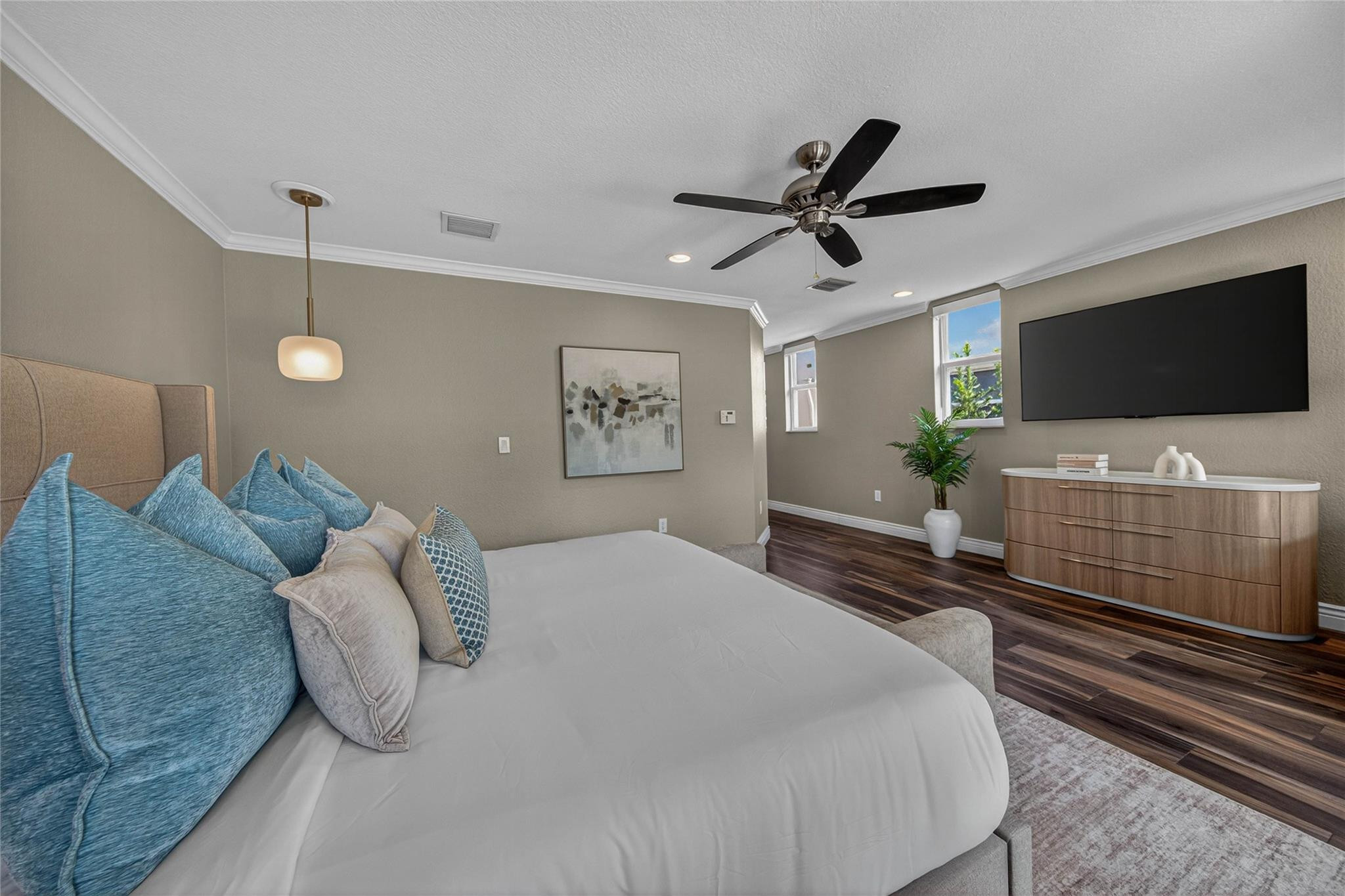 STRANAHANS SUB - Residential Lease